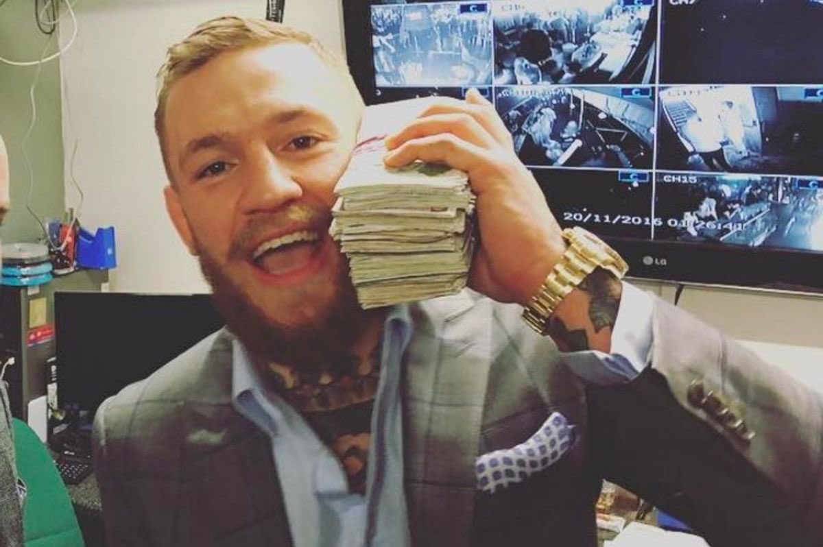 ThatVIPGuySajad's tweet photo. Up $19k gambling this week. Don’t wanna talk to any of you foockers for a while! https://t.co/34vwZHYTpe