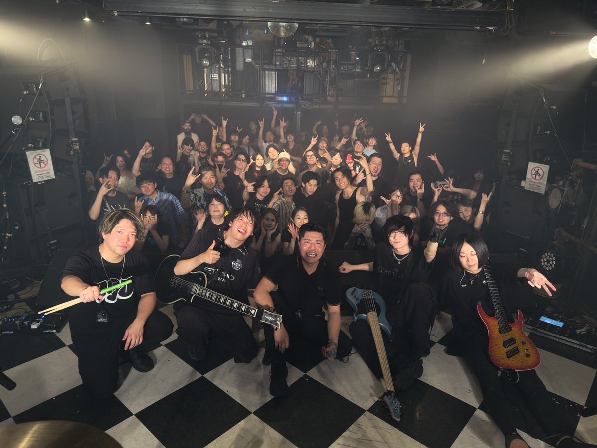 Gt_Wataru1218's tweet photo. 2026.8.2(sun)渋谷CYCLONE
Lost in again pre.
「Singular Point」Release Show

最高の空間をありがとうございました！

まだここから
突き抜けるだけ https://t.co/7zo5C4s05m