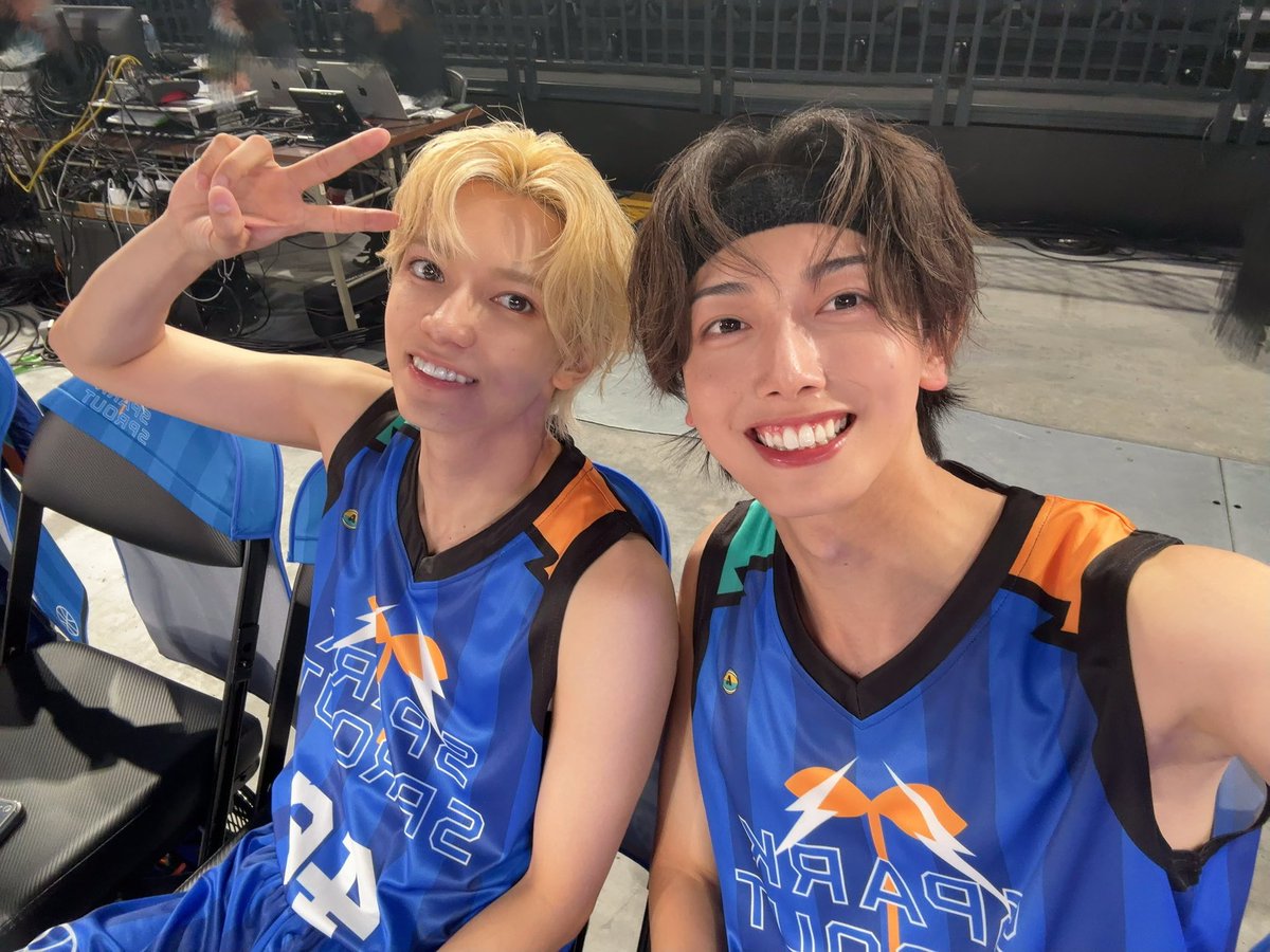 Taiga08270217's tweet photo. アクターズリーグオフショットPart2🏀

頼もしくて優しい先輩方のおかげで
伸び伸び走り回れました♪♪

みんなでたくさん練習した時間も
本当に楽しかったなぁ。
#アクターズリーグ https://t.co/VE7flyx6Ic