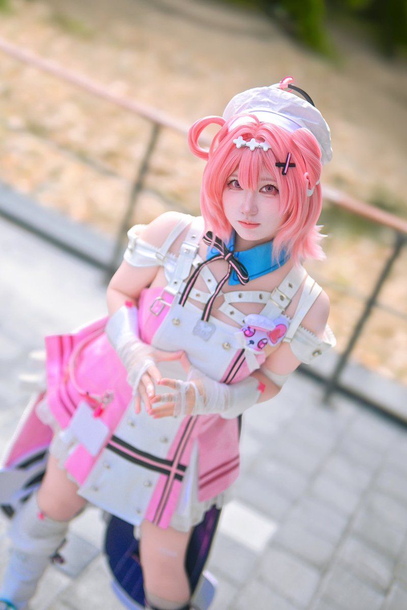 hetaheta00's tweet photo. 2026.07.19 Comic world Chiz 🧀
Cos :@_Reyell_ 

#nte #이환 #cos #コスプレ https://t.co/zCVdGGMftn