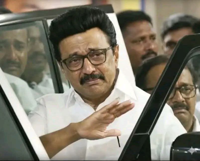 SoundappanVijay's tweet photo. @mannar_mannan28 இன்னைக்கு, மன்னிக்கவும் இந்த ஜெபமாலை விஷயத்துக்கு வெங்கடேசன் அண்ணன் லீவு சார் https://t.co/NLBeXTSLC5
