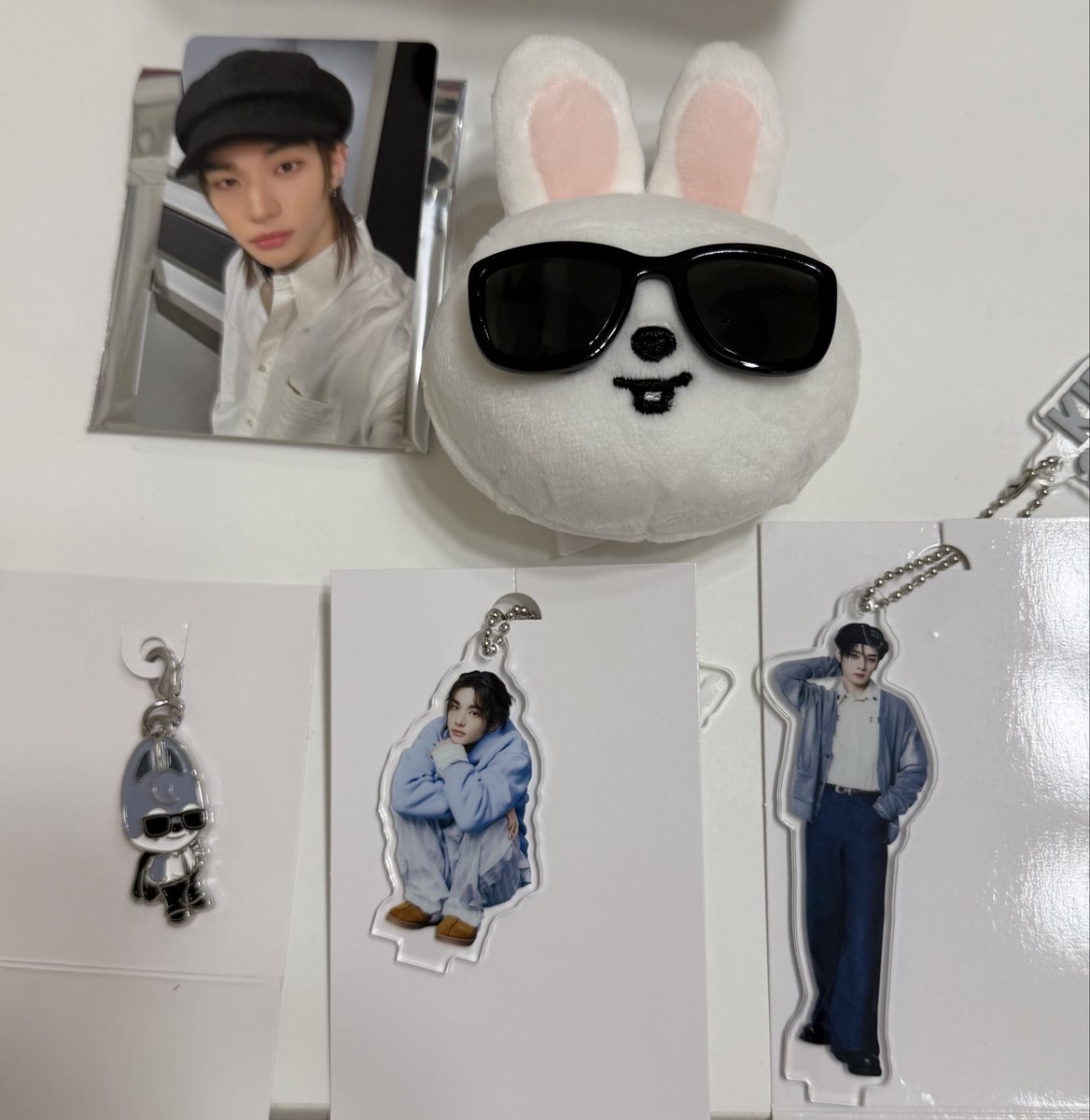 tachamuu__'s tweet photo. StrayKids スキズ 交換 ランダム 
グッズ World Tour 1万円購入特典 アクスタ

譲 🐺、🐰、🥟

求　すべて🐥ピリ

郵送希望です。
条件合う方いたら交換お願いします🙇‍♀️ https://t.co/o1wAIbijG1