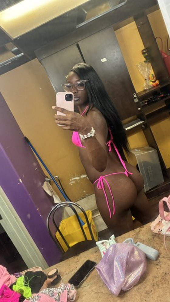 Keisha7t's tweet photo. You give me a reason to 😍 🥰
#detroitfreaks
#Michiganfreaks #313freaks #detroitcontentcreator https://t.co/Ab49zLEww4
