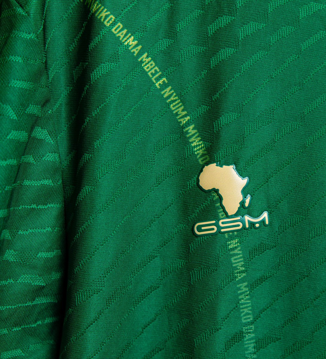 YoungAfricansSC's tweet photo. HOME KIT || 2026/27🟢

#TimuYaWananchi 
#DaimaMbeleNyumaMwiko https://t.co/ak2bT5BRsI