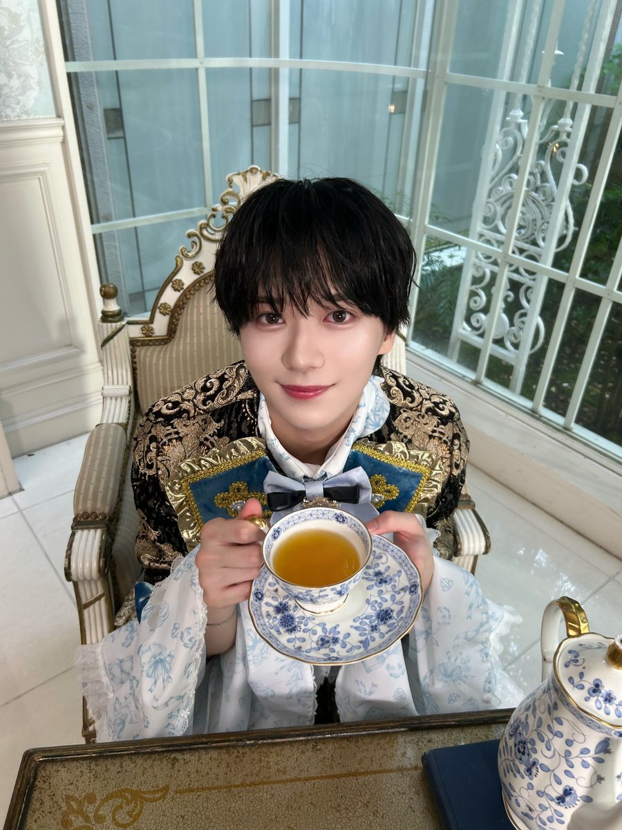 etoneige_ao's tweet photo. ⭐️君の王子様になれたかな？⭐️ https://t.co/qD9z7IQVix