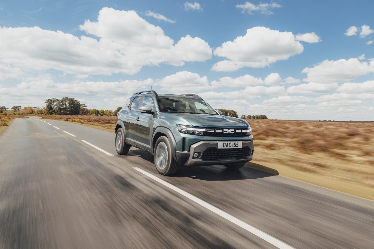 motornewsonline's tweet photo. Dacia Slashes Hybrid SUV Prices with Limited Offer: Read all about this Limited-Time Offer here... https://t.co/BAJSOg5bZi : #motoringecho #dacia #duster #bigster #suv #hybrid #offers #limitedtime #motoring #news : https://t.co/JS1YcfjvNx
