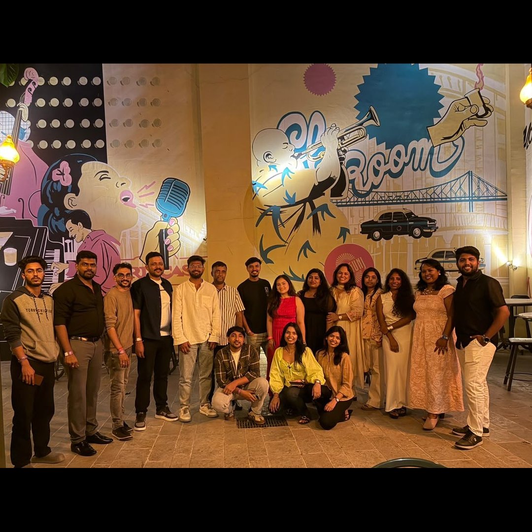 dAIgnositX's tweet photo. Status: Away from the inbox. 
Location: Around the dinner table. 
Mission: Recharge team spirit.

For one evening, our Credentialing Team traded documents for dinner plates, approvals for appetizers, and deadlines for laughter.

#LifeAtdAIgnostiX #TeamDinner #EmployeeExperience https://t.co/q1OmaFSI2U
