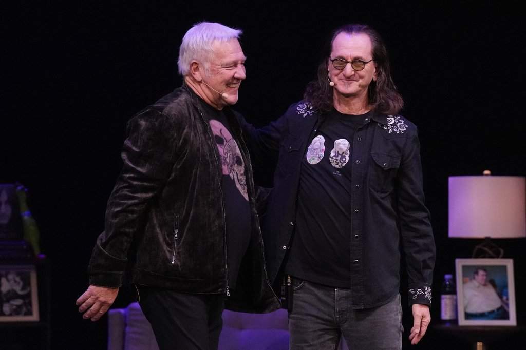 Rock101Van's tweet photo. 🚨EXCLUSIVE🚨: Rush Makes Exciting Announcement Ahead of Toronto Shows [WATCH]: https://t.co/Pp2K00AwW4 https://t.co/7MmiVoIpCo
