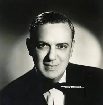 universidad_uci's tweet photo. 🎼 🎹 #UnDíaComoHoy en 1895 nació en Guanabacoa, #LaHabana, Ernesto Lecuona, compositor y pianista excepcional. Su genio lo convirtió en el creador cubano más difundido en el mundo, por la calidad y la vastedad de su obra. ❤️🇨🇺 #TenemosMemoria @CubaEsCultura @CubaMES https://t.co/Dv5S93140W