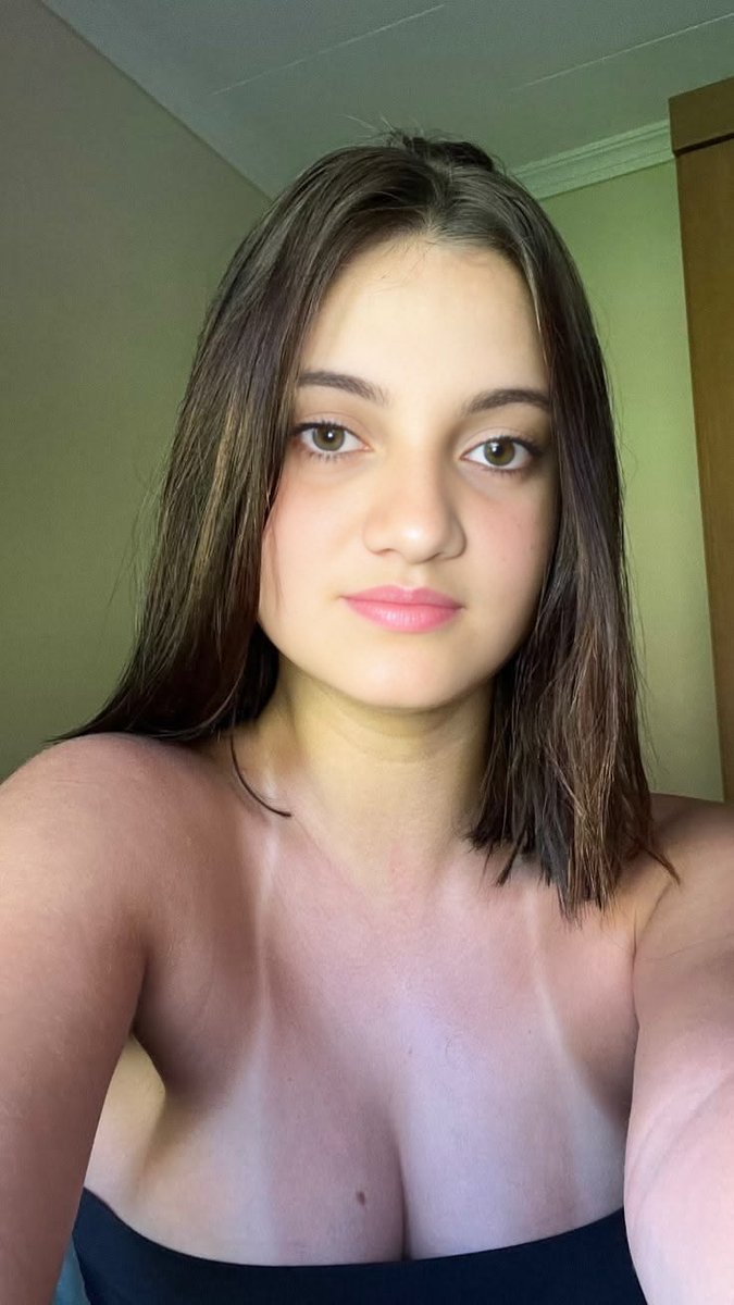 MolSimi60854's tweet photo. @webegga Oi sou nova aqui🥰 https://t.co/azMLFmLCfk