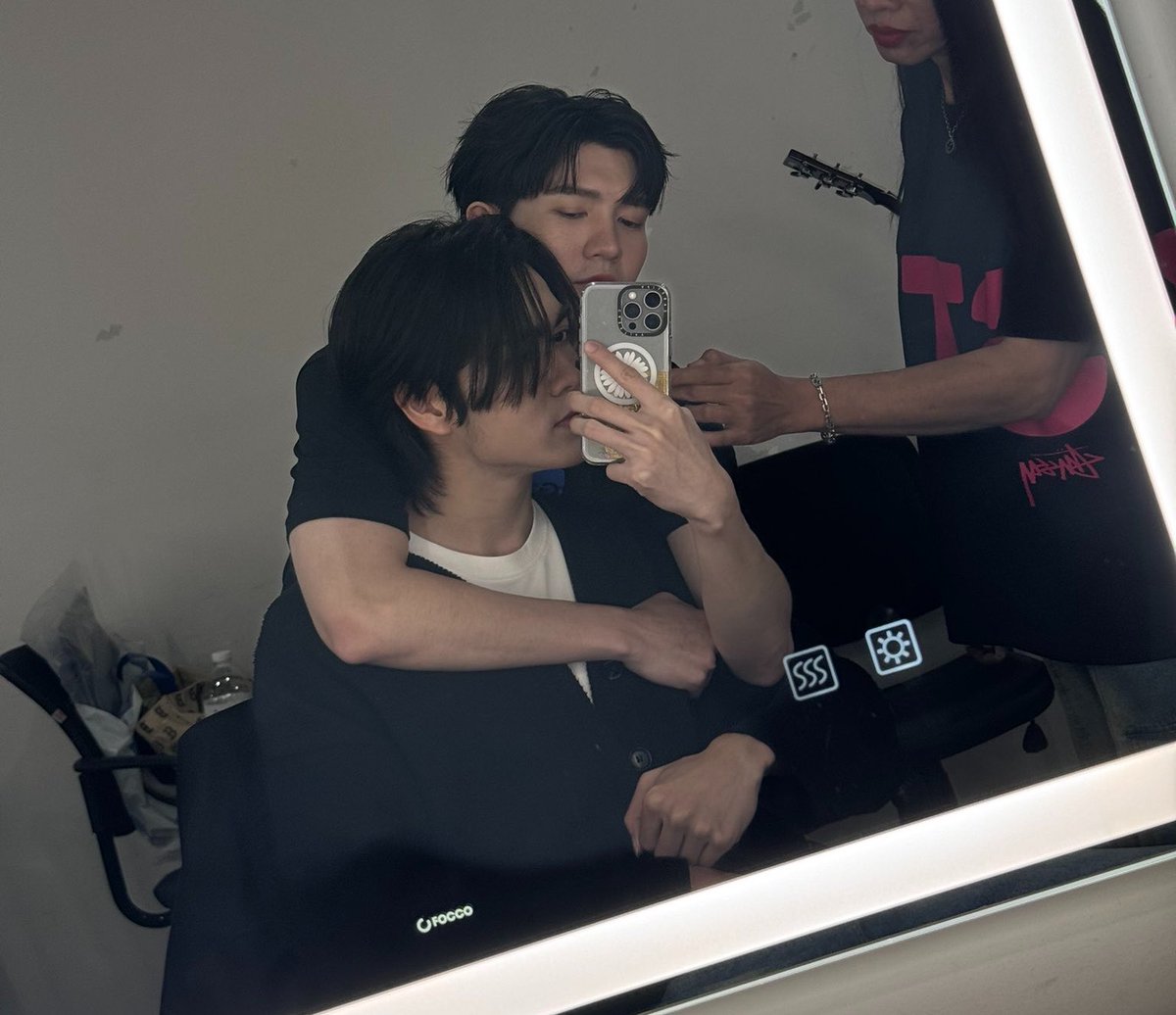 mmorsor's tweet photo. วิธีการแสดงความเป็นเจ้าของ101 ♡

#AouBoom https://t.co/EhUQkJ130y