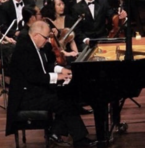 scottishmusic's tweet photo. 10 August at St Mark's ArtSpace as part of @edfringe Scotland Meets the USA as Peter Seivewright (pianoforte) performs Charles Ives's legendary Concord Sonata and music by the @scottishmusic composer member @Harmonywriter tickets and info ➡ https://t.co/a2QprFGnSM https://t.co/tNAEtLNyAl