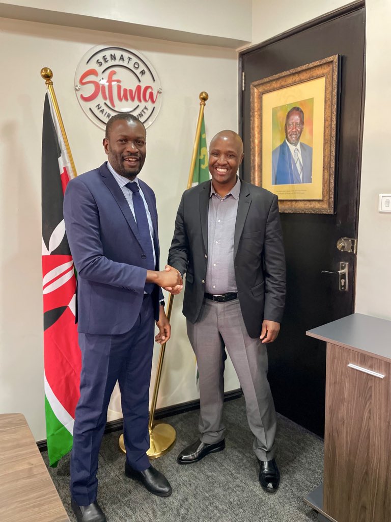 edwinsifuna's tweet photo. Here we go! @alfredarapketer pia anasema Team ni Moja Term ni Moja. https://t.co/1hcH0Ztsih