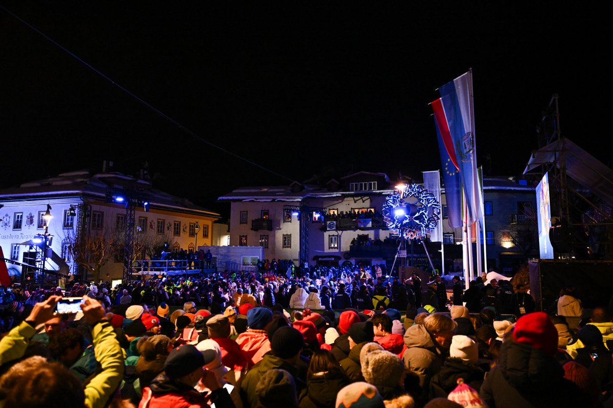 IBSFsliding's tweet photo. Six months ago today. β¨
Still thinking about the magic of the Milano Cortina 2026 Opening Ceremony. What a night. π€
#IBSF #MilanoCortina2026 #Throwback #OpeningCeremony https://t.co/0TPuU1KjaK