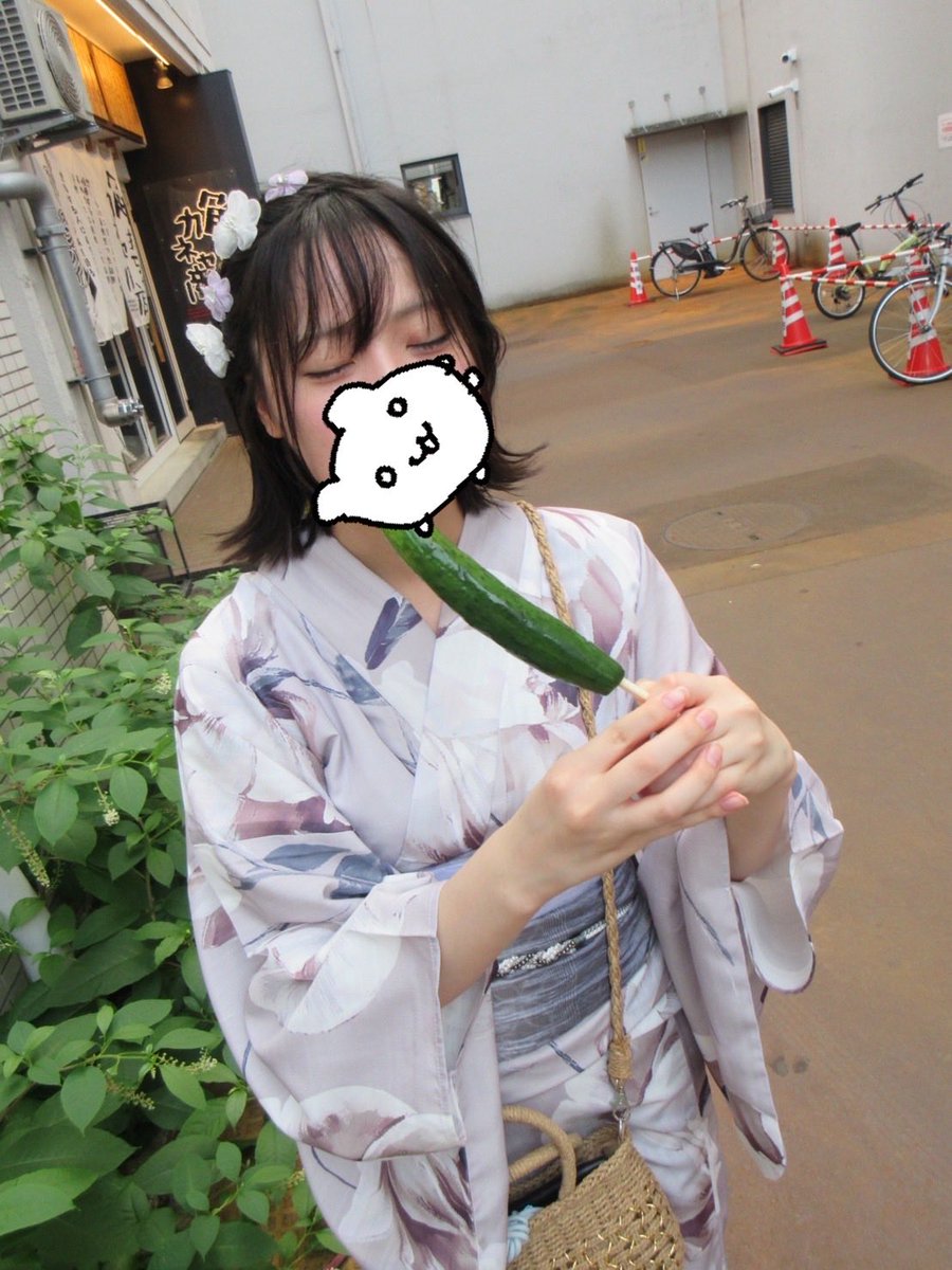 hamuozz's tweet photo. 長岡花火大会〜(´ρ`) https://t.co/POwiKrWnqI