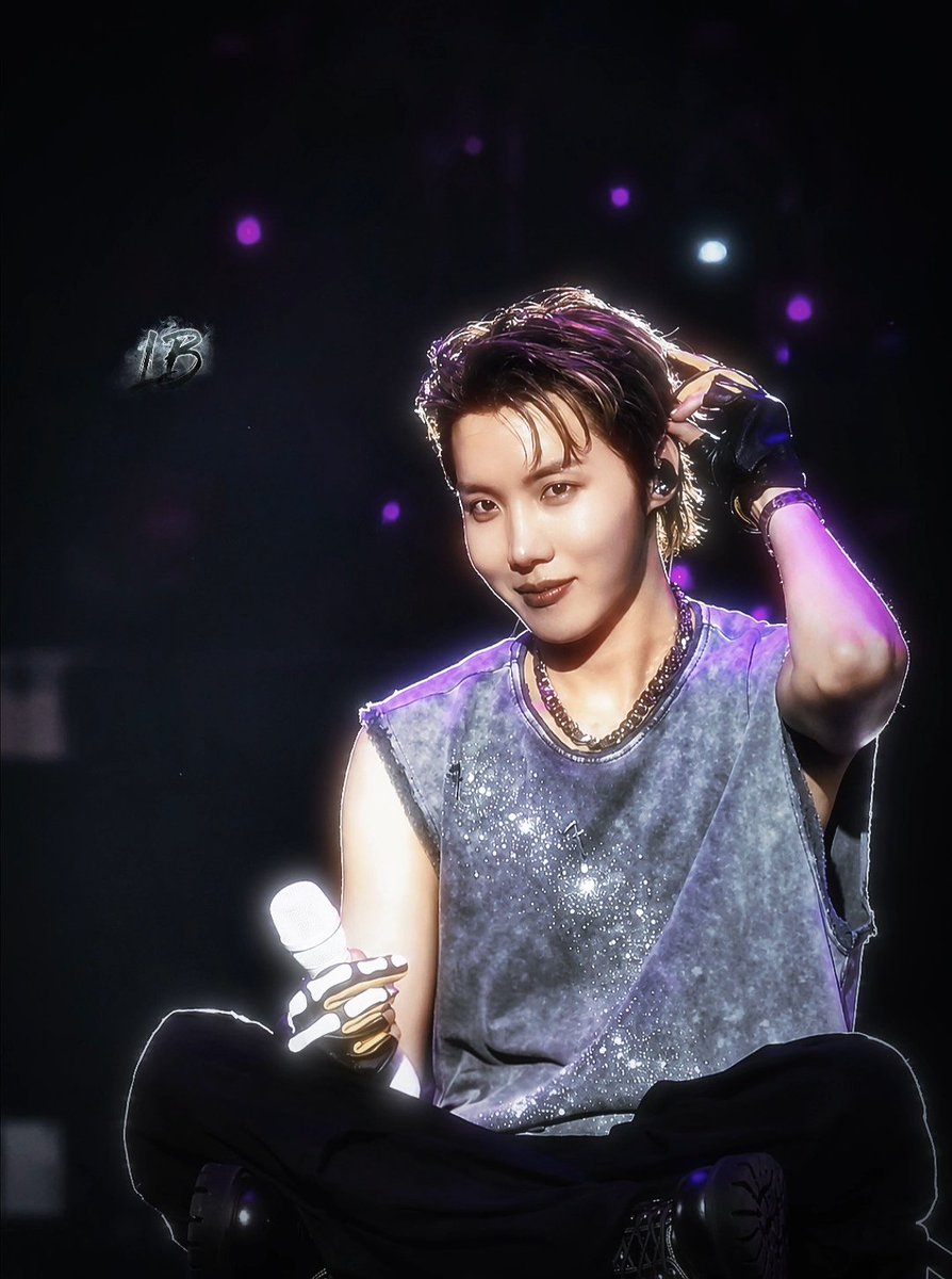 btsforeva96's tweet photo. 260805 Foxborough D1
Jhope ♡
#제이홉 #정호석 #JHOPE 
@BTS_twt https://t.co/52LBWiGSfo
