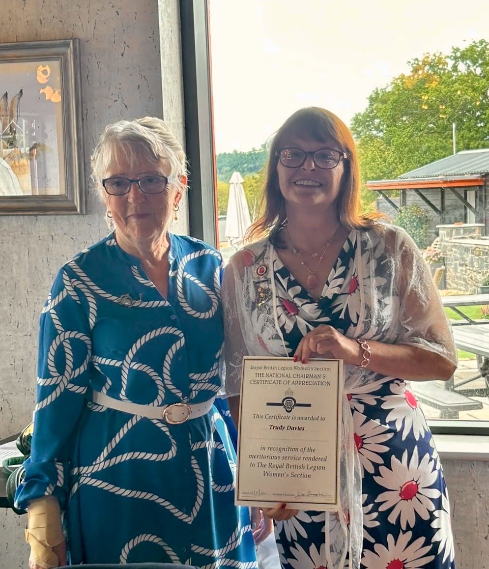 trudydavies1964's tweet photo. Proud day 
45 years of service to RBLWS

#Awarded #RBL #RBLWS @PoppyLegion @RBLWOS @Womens_Section https://t.co/IHdPbj3gBa
