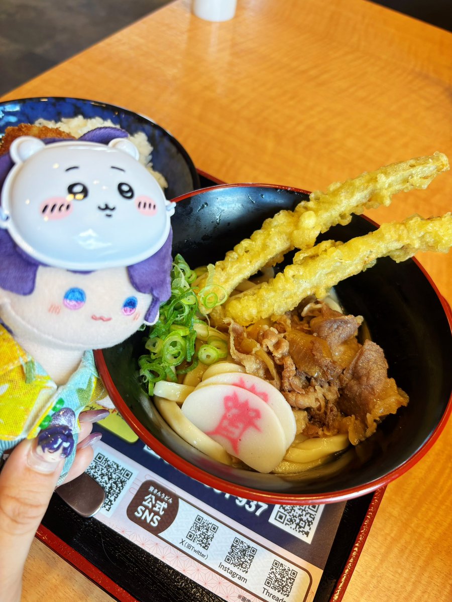 crea0507's tweet photo. 資さんうどんで貝汁とカツカレー✨

ごぼ天うどんもいただいた🫶 https://t.co/jeQlbrVOLJ