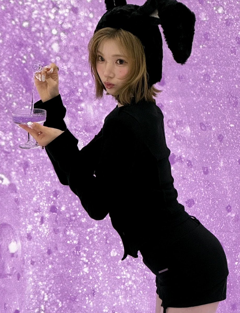 dazrameee's tweet photo. 이게 같은여자애라니 믿을수가없네 https://t.co/j2xYe76xwe