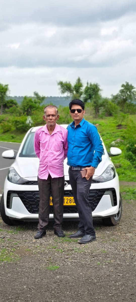 swapniljoshi304's tweet photo. "Who Needs a Map When Papa Leads The way" ( Solo Travelling With Papa) https://t.co/yg6KJgIaZ5