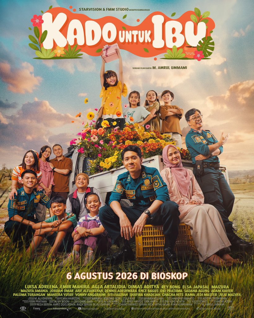 paradigmafilm's tweet photo. Dari awal nonton Kado Untuk Ibu, yang ada di kepala gua ya ini film anak2.
Terlebih castnya ada Luisa Adreena dan banyak anak2 lain. Depannya lucu, dibikin ketawa2 dan kegemesan sendiri.
Lho makin ditonton kok ya ternyata dalem ini maknanya.
Endingnya nangis banget 😭. https://t.co/mzC0tcdoVg