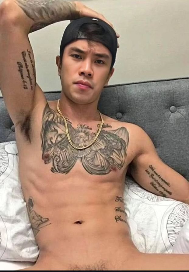 jm01795's tweet photo. Malamig na gabi! Tabi tayo? 🥶 #alter #alterph #alterpinoy #alternewbie #pinoy #pinoyalter #pinoyjakol #jakol #jakolph #jakolerongbagets #hotmodel #gwapongdaks #dakspinoy #model #pinoymodel #tattoo #pinoy #pinoydaddy #daddy #hotdaddy #tgchannel #vidjaks #zoomjakol #telegram https://t.co/pA54eX1opb