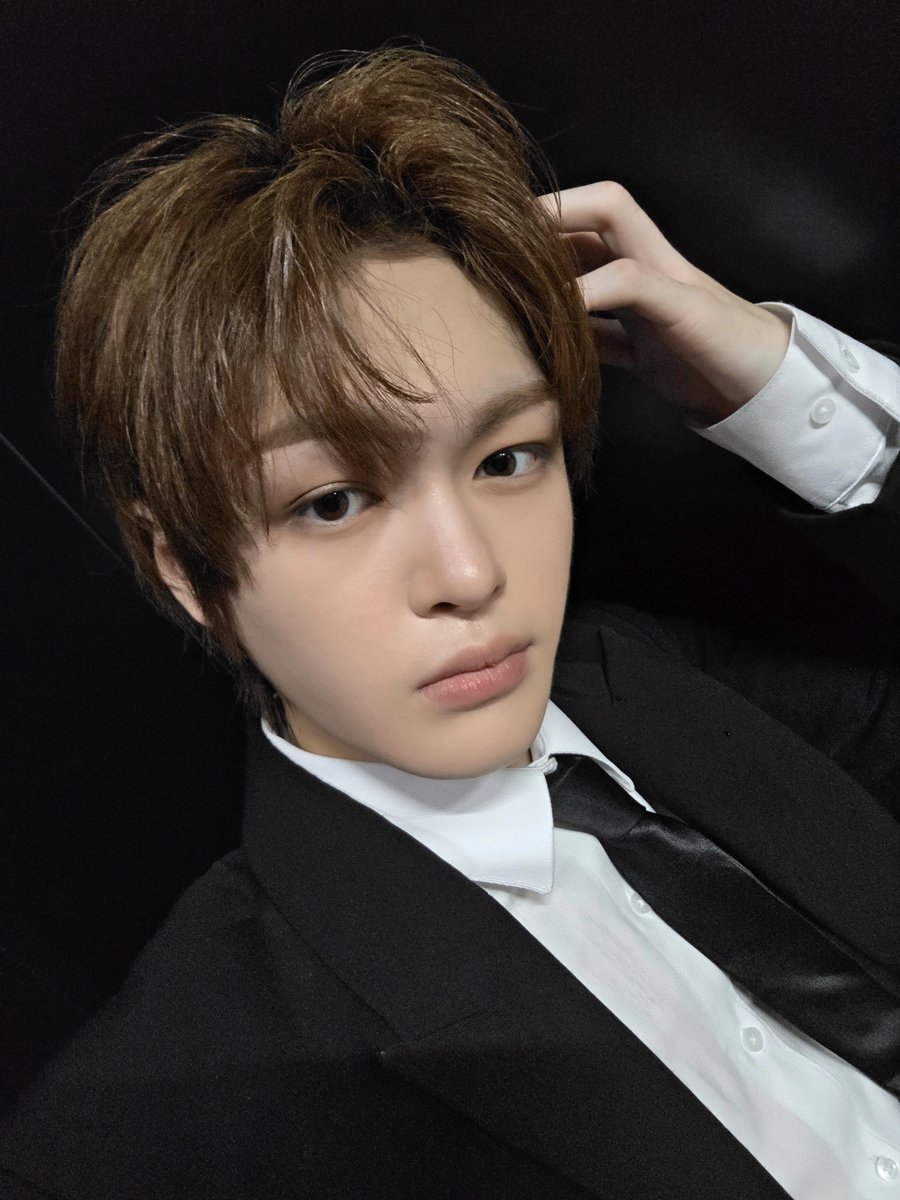 AEN_now's tweet photo. 안녕 에이니~👋😃

#AEN #에이엔 #카이라 #KAIRA https://t.co/HzjHzATpWE