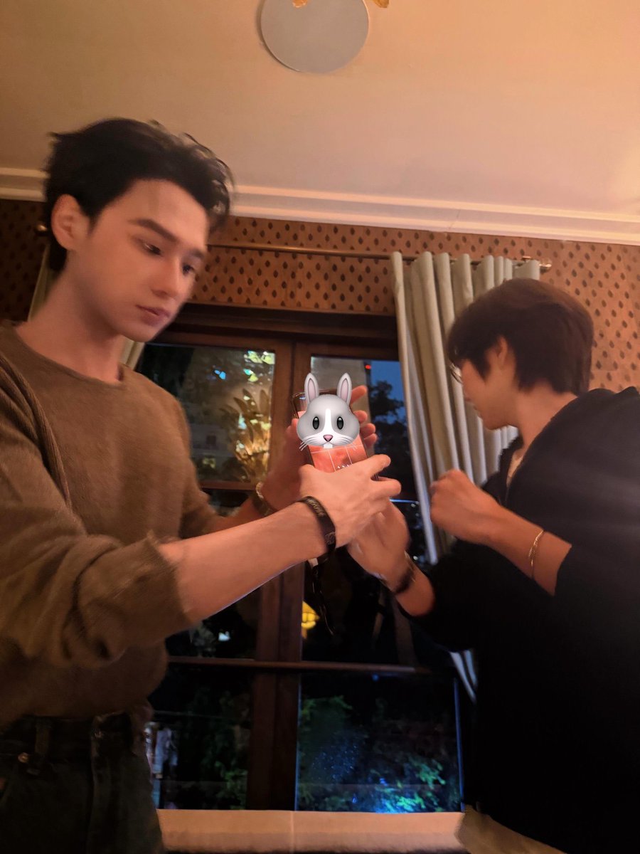 bebaisatur's tweet photo. ออร่าสิ่งนั่นมากอะะ 🤍💍

♡ #KengNamping #เก่งน้ำปิง ⸝⸝ ˣ https://t.co/O7IwUrWq3H