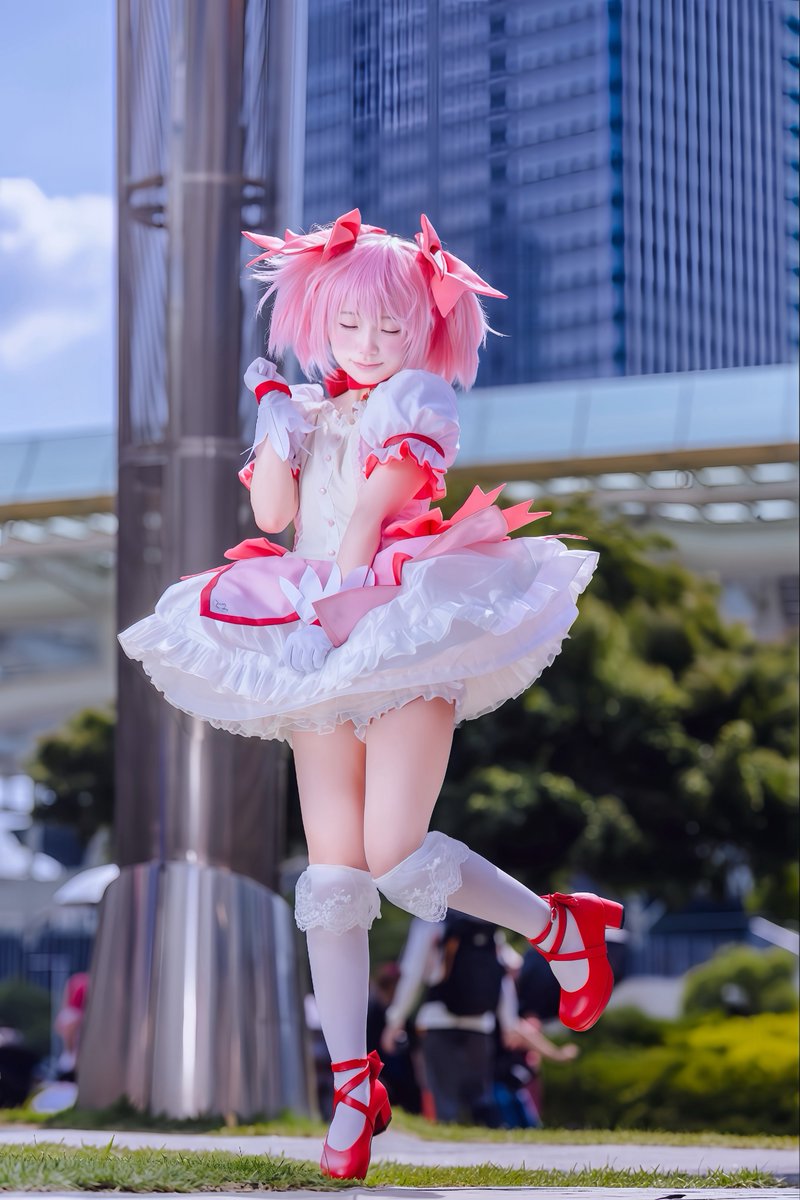 sakufuji4869's tweet photo. 魔法少女まどか☆マギカ
鹿目まどか

・ﾟ*.+・ﾟ*.+・ﾟ*.+・ﾟ*.+ ﾟ*.+・ﾟ*.+・ﾟ*.

   ｢   だって魔法少女はさ、
               夢と希望を叶えるんだから   ｣

 #コスサミ2026 https://t.co/MctlKsDaFS
