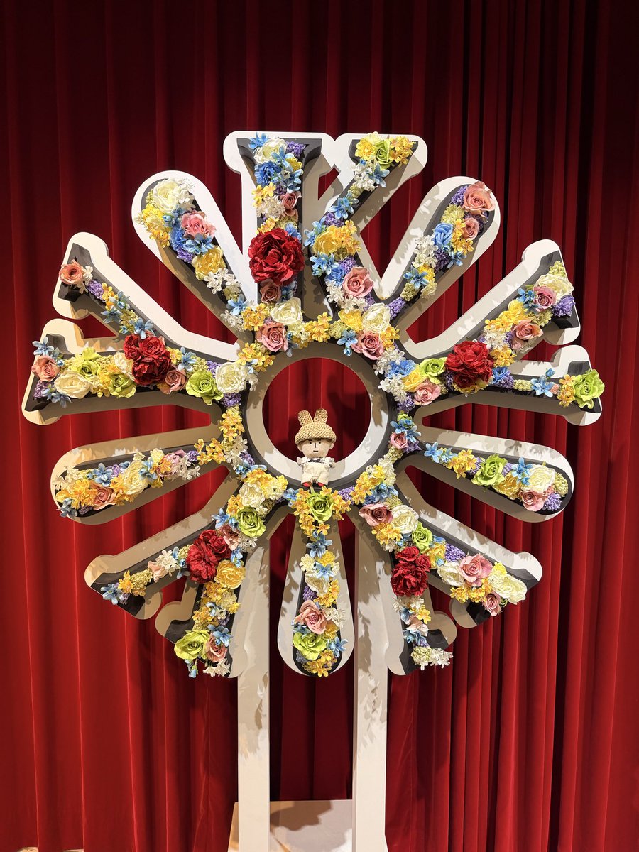 54___394U's tweet photo. おともだちが一緒に行ってくれてジョイポリしてきた〜☺️✨デジタルライブも前回気づかなかったところが見れたし、ハーフパイプトーキョーはタイミングよく『大丈夫さ』のときに乗れてうれしかった✌🏻
#光一とふぉ〜ゆ〜でジョイポリ https://t.co/4ZASZTLKHz