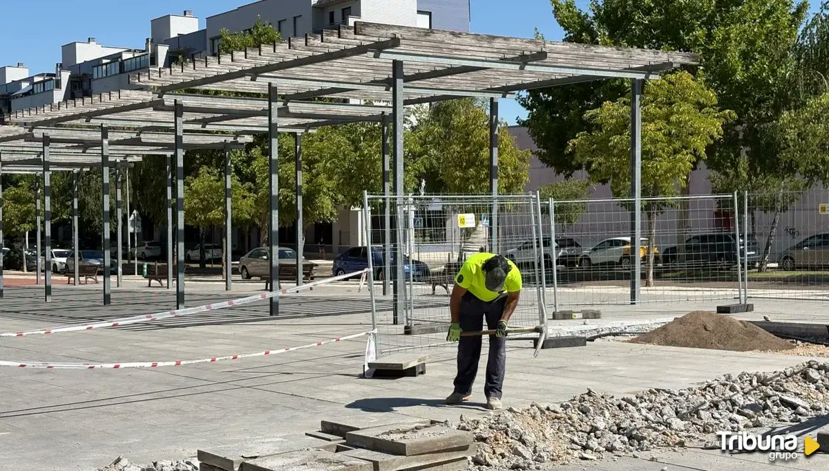 TribunaVall's tweet photo. 🌲#Valladolid | La Plaza del Everest, en obras para reducir el efecto calor y aumentar las zonas de sombra

https://t.co/1Qk0Bj86Y8 https://t.co/w2VjEEutZi