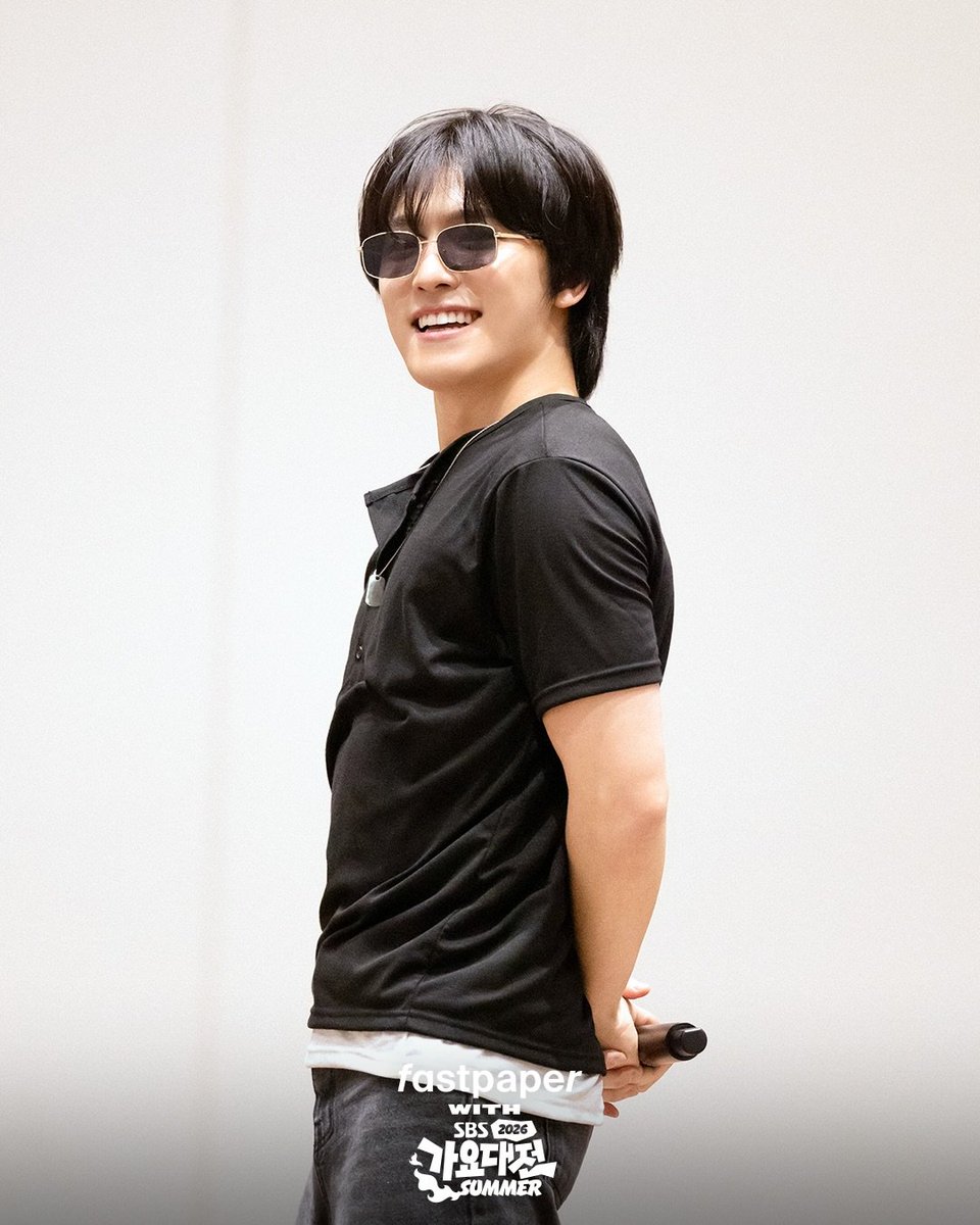 updatingsvt's tweet photo. [PERFORMANCE] 260806 Picheolin (DINO) on 2026 SBS Gayo Daejeon SUMMER | Exclusive behind photos from fastpaper

#Picheolin #피철인 
#DINO #디노 https://t.co/MDv55ozuyI