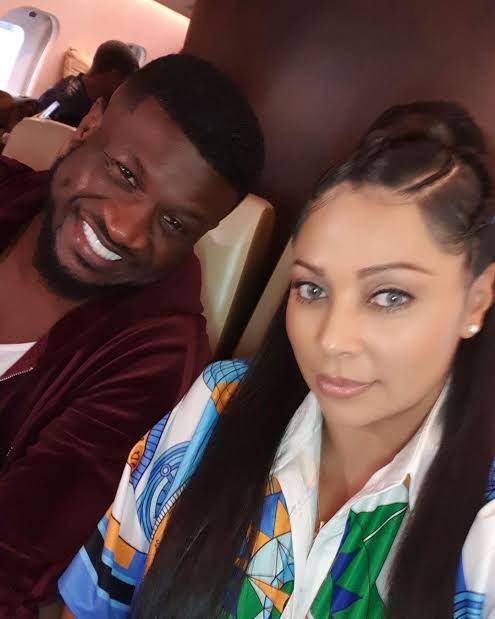 dipoaina1's tweet photo. Where was Uncle Jude "the founder of P-square" when Lola Omolayo was finding gigs for the duo back in 2002-2006? 

A friend of mine once told me he prefers doing business with outsiders. His reason was simple: if they mess up, there are no emotional ties or limits to how you handle the situation. The more I think about it, the more I agree.

If Jude was an outsider, all this chest-beating for don end since 😏