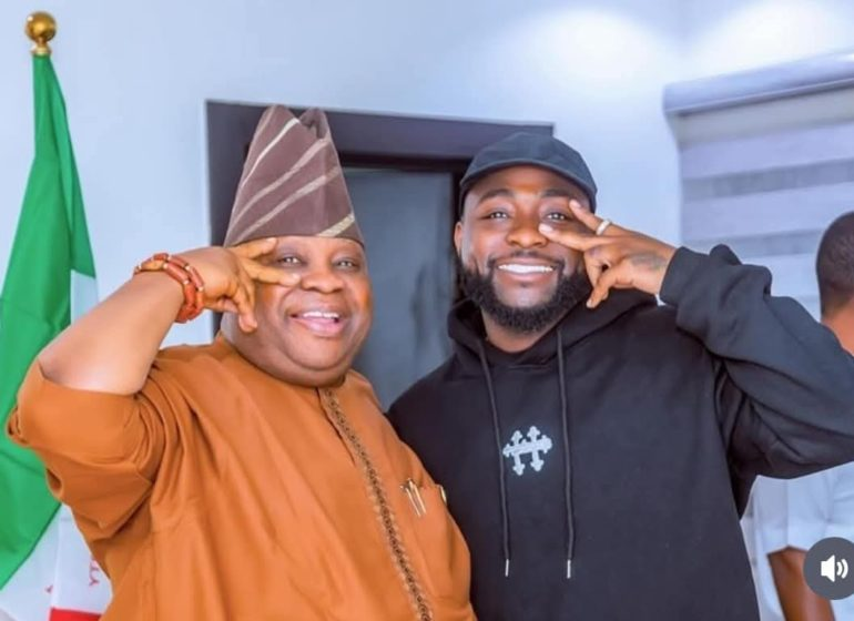 yabaleftonline's tweet photo. Prepare to sign your uncle as a dancer in your music band after his losses Aug 15 election - Gov Hope Uzodinma replies Davido https://t.co/zZazwGXmOz