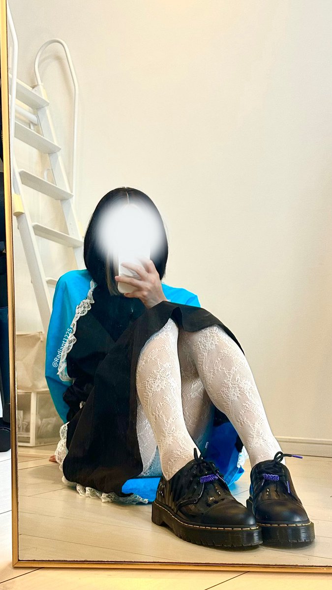 Radiant1225's tweet photo. 坐地上
#男娘 #白丝 #伪娘 https://t.co/nMbUomhJMY