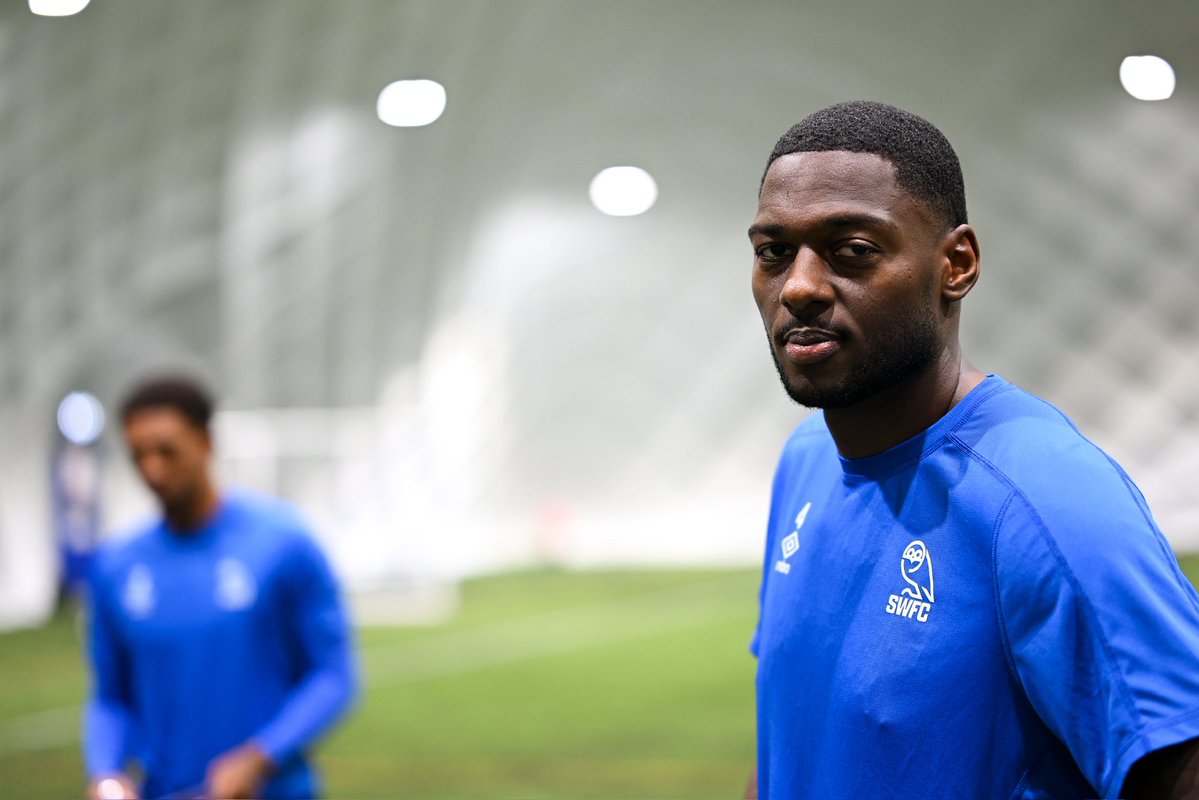 swfc's tweet photo. Great shots, Louie 📸😅 https://t.co/SXlOZfuXZ6