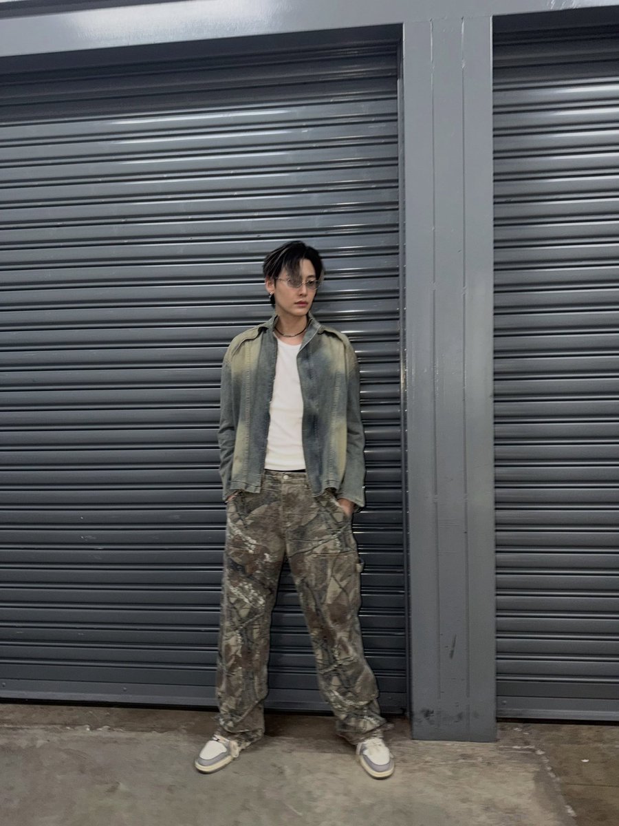 bb0un_official's tweet photo. 🗓️[06.08.2026] IG : bb0un 

🤍🤍🤍

📍 https://t.co/4XYfpzGKYh

#bb0un #BounPrem https://t.co/CwlUJFTuTF
