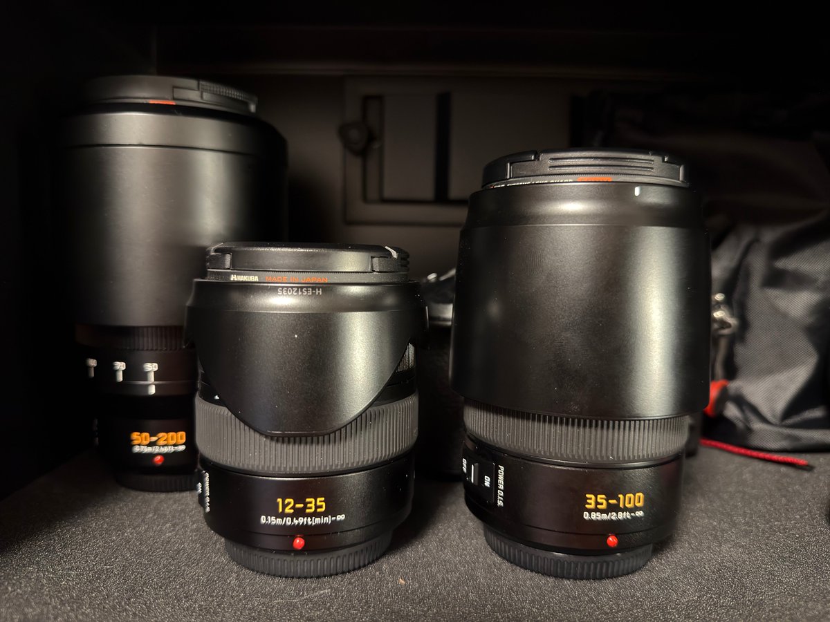 tatchee_LUMIX's tweet photo. #LUMIX #GH7 のレンズ #三本でどうだ ?
(3本目は、Amazonの「ほぼ新品」を所望しましたが、外箱にはそれなりのヤレが。ただ、ファームウェアは最新だったのと、しばらく放置状態だった67mmレンズフィルターが使い回せたので、よしとします) https://t.co/HlkJFu73Sr