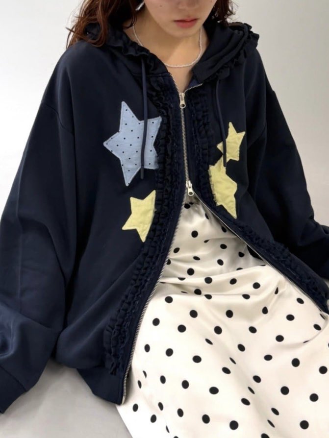 _odayak_'s tweet photo. ダブクロの星パーカーかわいすぎないかー🥹💫 https://t.co/pW1pqQVZA5