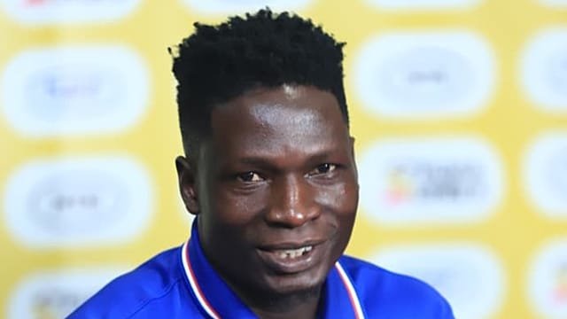 ArabkayAFC's tweet photo. SC Villa Captain David Owori Beaten to Death in Kampala Robbery

Uganda international David Owori, 27, has died after being attacked in a suspected robbery near his home in Kampala. The SC Villa captain was found unconscious by passers-by and later pronounced dead. Reports indicate he was ambushed and beaten with paving stones outside his home.

Owori captained Uganda Premier League side SC Villa and represented the national team. His death has prompted an outpouring of grief across Uganda and reignited concerns over violent crime in the country.

The tragedy follows the recent death of Ugandan rugby player Gongodyo, marking a painful period for sport in the East African nation. No arrests have been publicly confirmed. 
SAD DAY FOR FOOTBALL ⚽
*Per multiple sources