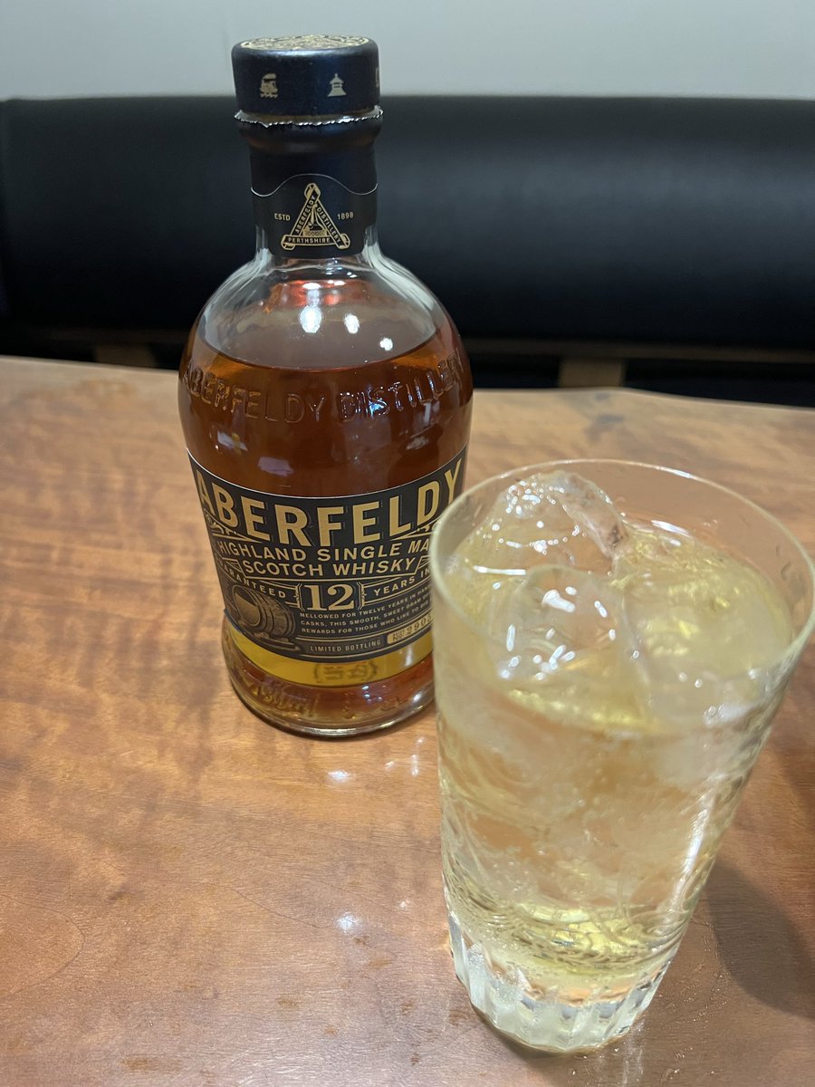 _7Fuku's tweet photo. お疲れ様です🍻🥵
トウブも産み納めかと気を抜いてたら🥚
一個割ってしまった😢
今シーズンミスりまくり😭

#トウブハコガメ
#アバフェルディ12 https://t.co/5rWCzdinOP