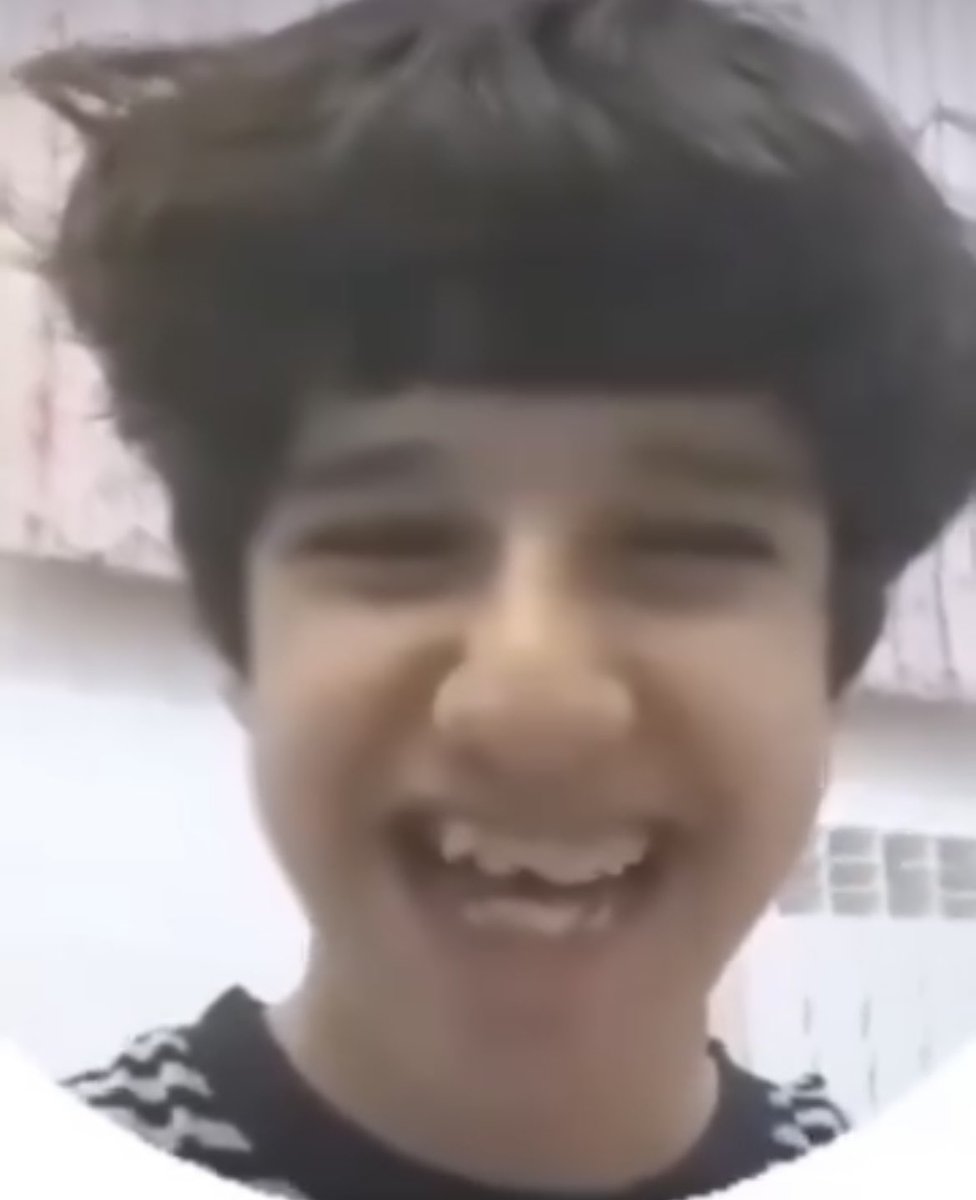 m0000nLight_'s tweet photo. @Kiianiiz وااای واااای اینقدر خوش حال میشممممم یکی هم فکر خودم میبینم 😂😂😂 https://t.co/HIVCeSixlI
