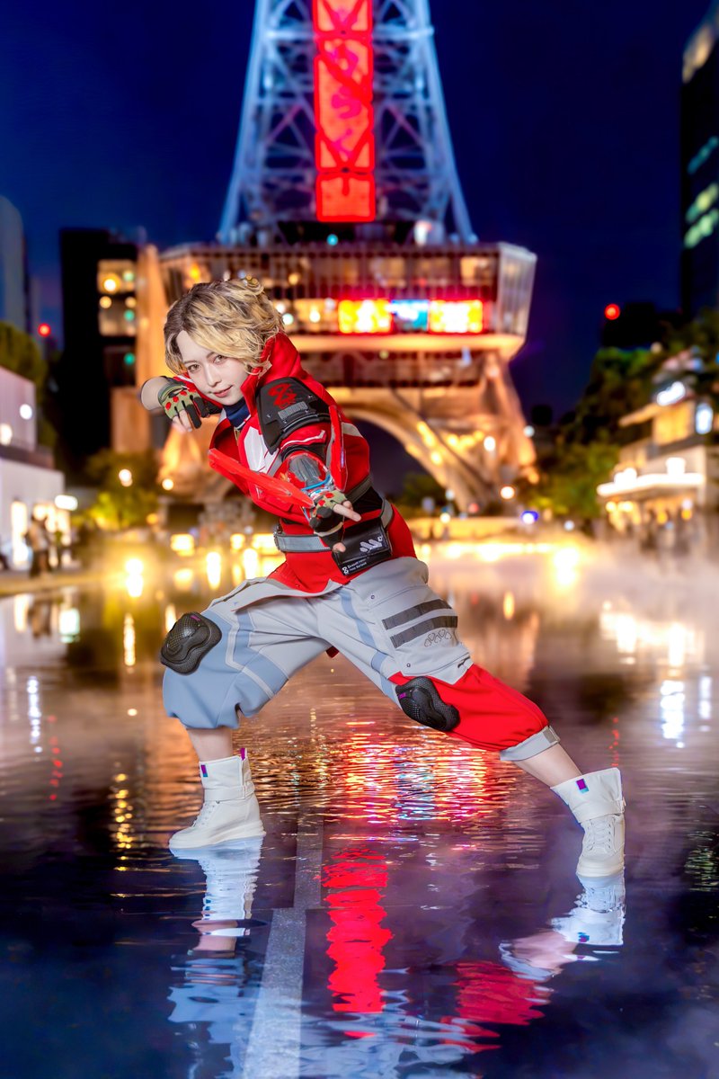 amk_0's tweet photo. 【cos】APEX LEGENDS

"スパロー登場！戦場を勝利まで駆け抜けてやる！"

photo @tadakatuina 
wig @mark1mardc 
#コスサミ2026 #APEXLegendscosplay https://t.co/QnScKMEFVn
