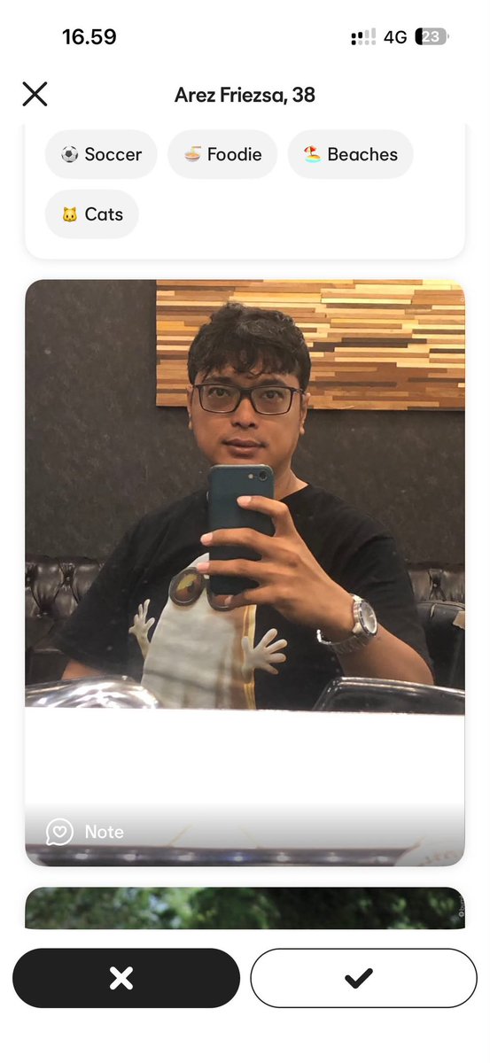 chtrn2side's tweet photo. Main dating apps iseng2, malah ktemu org ini. 

Wow, sebusuk itukah dating apps skrg?
Terus ada yg swiped right gtu?￼

Cc : sandrafellicia https://t.co/nmifNz5M1P