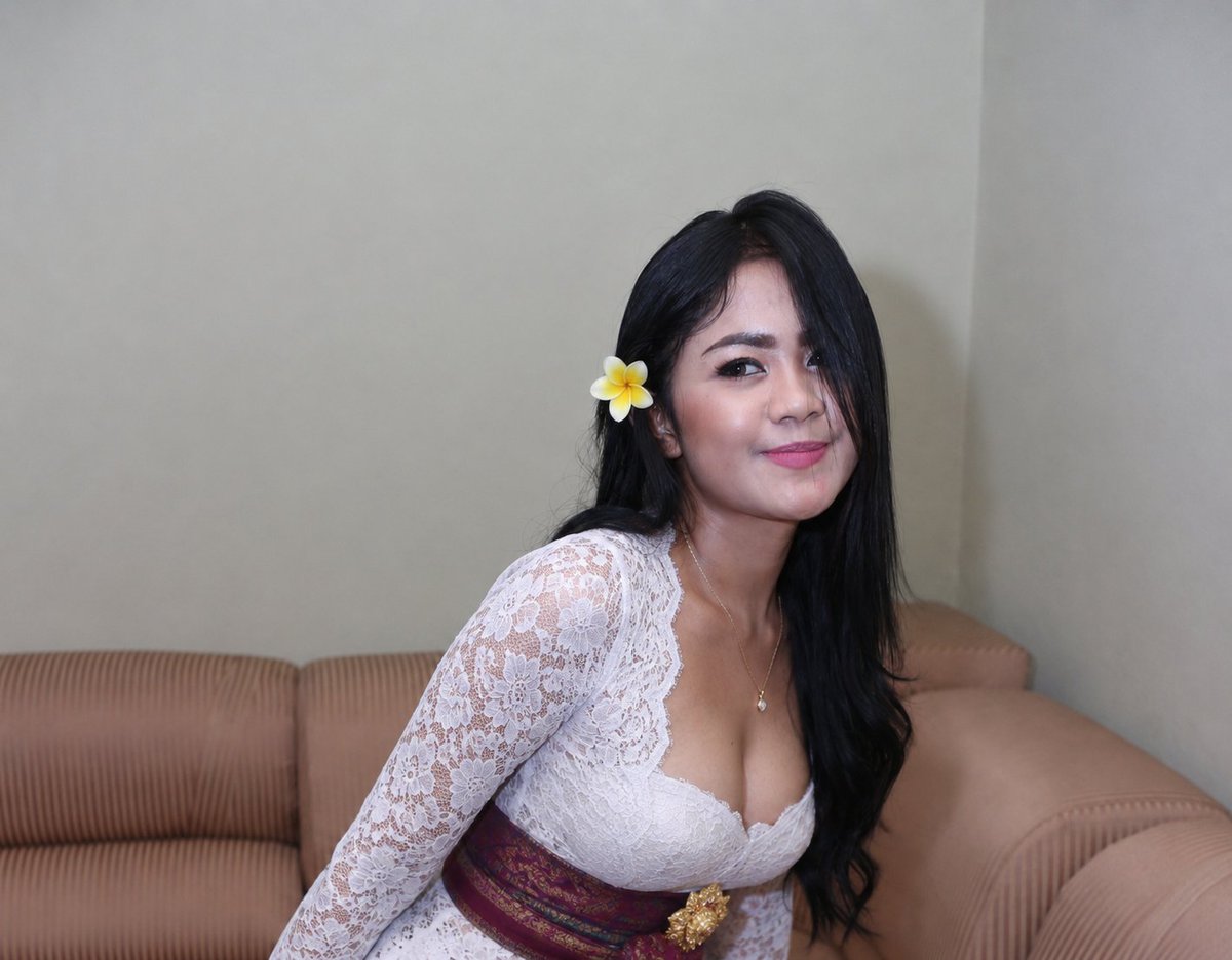 Angel_LokalIndo's tweet photo. FRANSISKA ✨
129 File

https://t.co/PSATM9UJB6 https://t.co/Pd8q23msgG