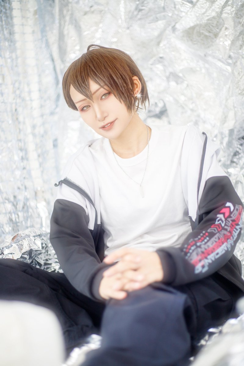 saki_1202cos's tweet photo. ※ｺｽ   🌈🕒  /   🏢

ⓢⓂⓒ④周年パーカー衣装
 
✨✨

Photo:@hito_mini 
Studio:@EMOSTUDIO_COS https://t.co/2IRLyqCXXa