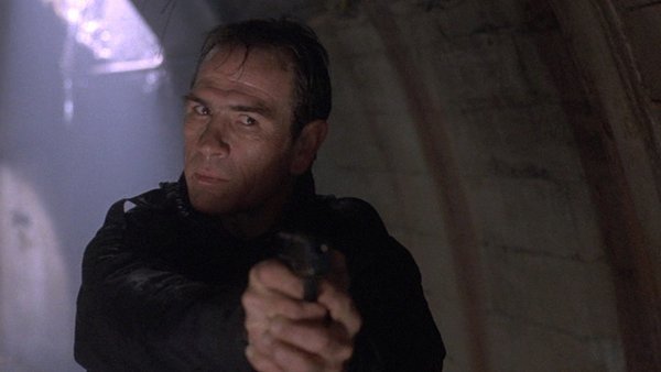 ILoveToTalkFilm's tweet photo. THE FUGITIVE was released on this day- August 6, 1993 https://t.co/39DMoAVFh9