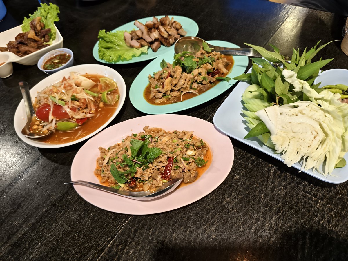 NPO0212's tweet photo. #ร้านลาบขอนแก่น https://t.co/71OqZgxjj5