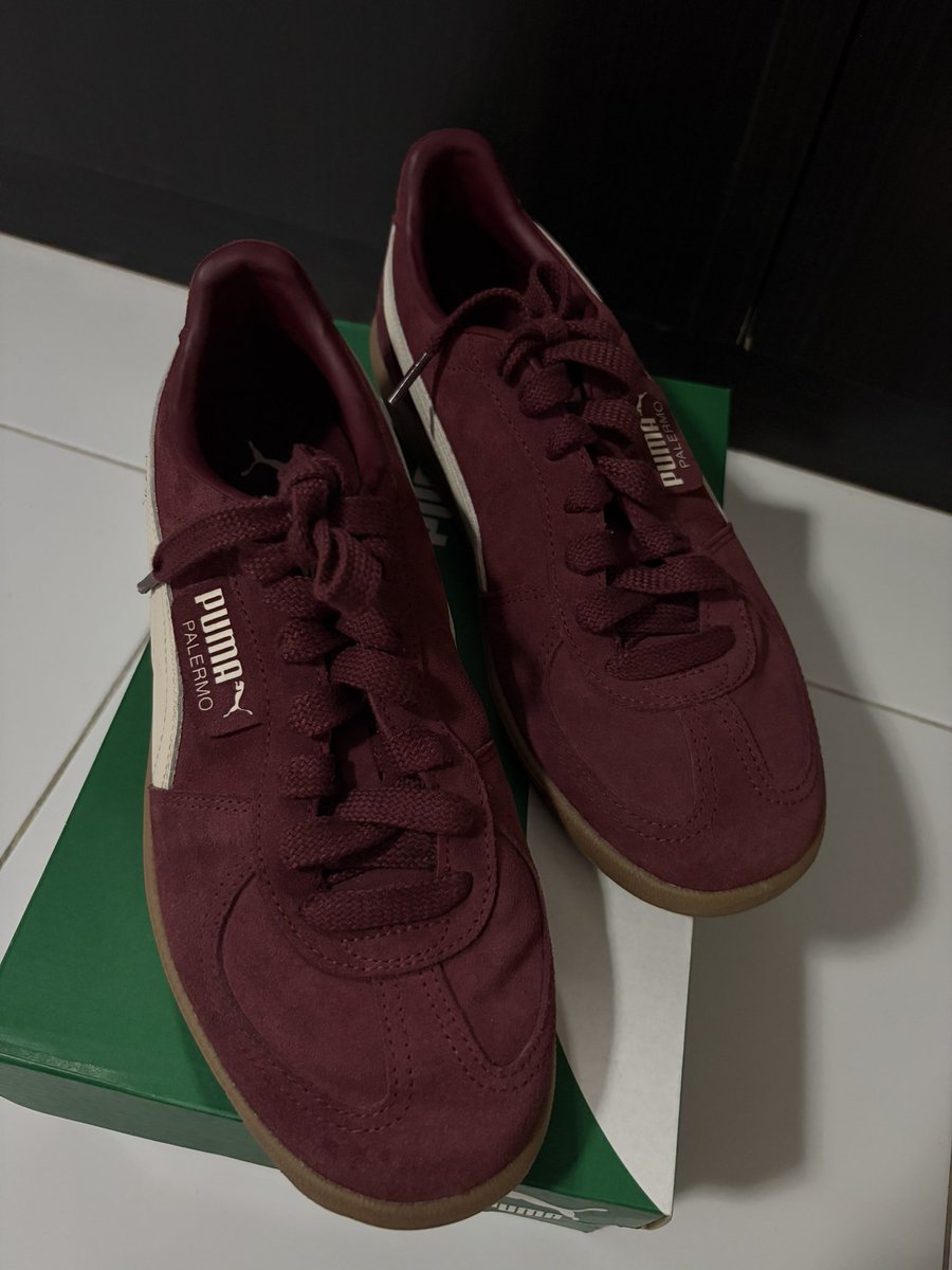 jwmssrh's tweet photo. ส่งต่อ Puma Palermo ❤️
ใส่ไป 1 ครั้งถ้วนนน ใหม่มาก✨
1,000 รวมส่งค่ะ

 #ส่งต่อPuma #ส่งต่อรองเท้า https://t.co/jpQJsmWzV4