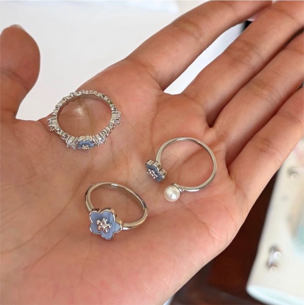 sonhosaurus's tweet photo. เป็น jewelry ที่ใส่ยังไงก็สวย แมชท์ง่าย เอามาใส่เป็นเลเยอร์ก็น่ารักอ่ะ🤏🏻 https://t.co/RORrTtViyU